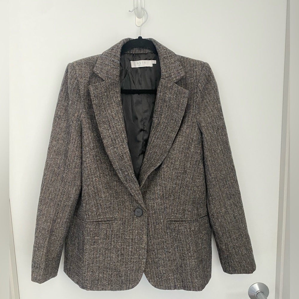 (NWOT) ASTR The Label Harlow Herringbone Blazer